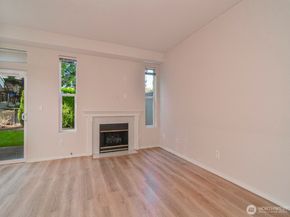 21504 50th Avenue W C3, Mountlake Terrace WA 98043
