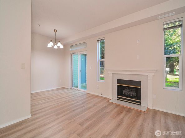 21504 50th Avenue W C3, Mountlake Terrace WA 98043