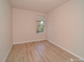 21504 50th Avenue W C3, Mountlake Terrace WA 98043