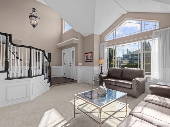 102 Stone Ridge Drive, Snohomish WA 98290