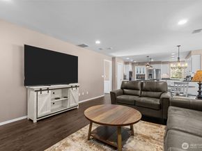 102 Stone Ridge Drive, Snohomish WA 98290