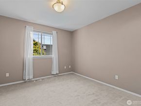 102 Stone Ridge Drive, Snohomish WA 98290