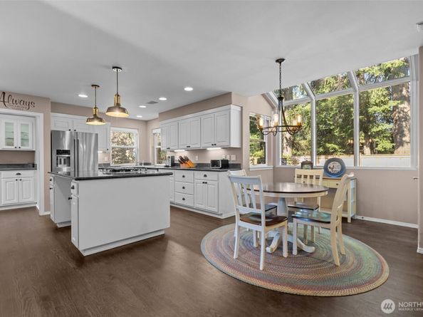 102 Stone Ridge Drive, Snohomish WA 98290