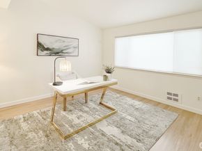2920 76th Ave SE 411, Mercer Island WA 98040