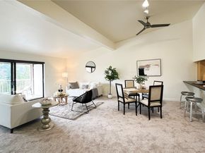 2920 76th Ave SE 411, Mercer Island WA 98040