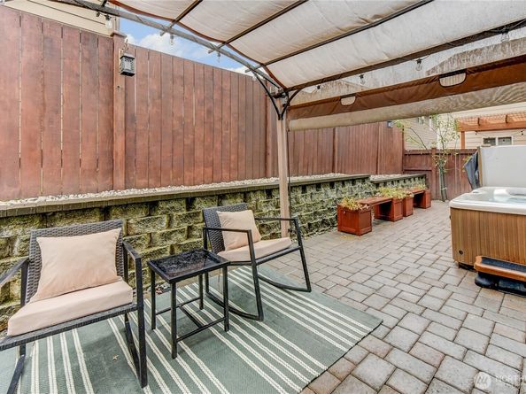 19424 7th Avenue SE, Bothell WA 98012