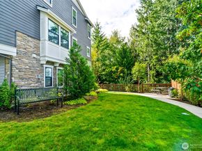 14131 266th Avenue NE 101, Duvall WA 98019
