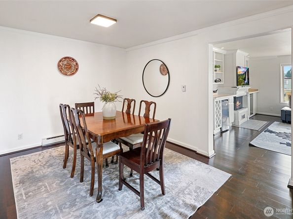 8516 196th Street SW 302, Edmonds WA 98026