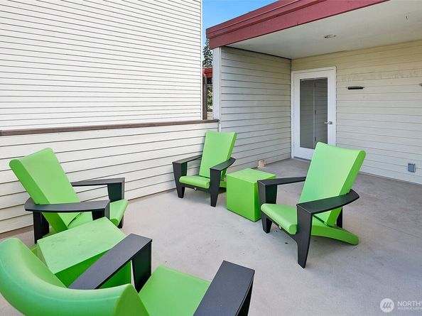 8516 196th Street SW 302, Edmonds WA 98026