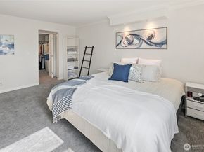 8516 196th Street SW 302, Edmonds WA 98026
