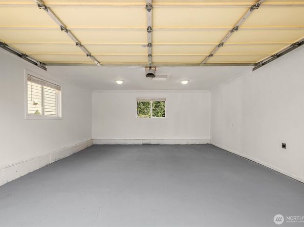 2808 Kennewick Place NE, Renton WA 98056