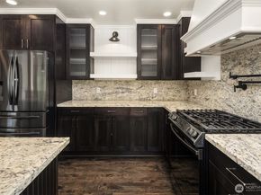 2808 Kennewick Place NE, Renton WA 98056