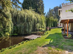 2808 Kennewick Place NE, Renton WA 98056