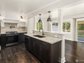 2808 Kennewick Place NE, Renton WA 98056