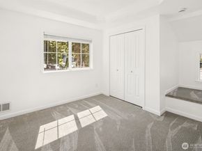 2808 Kennewick Place NE, Renton WA 98056