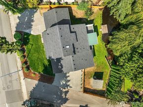 2808 Kennewick Place NE, Renton WA 98056