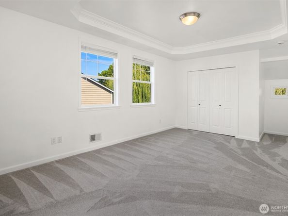 2808 Kennewick Place NE, Renton WA 98056