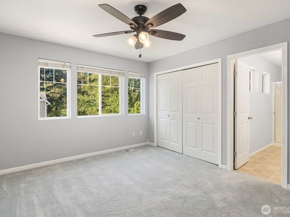27852 31st Place S, Auburn WA 98001