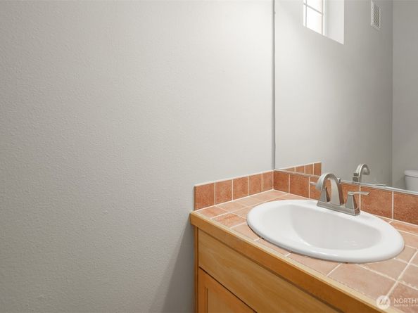 27852 31st Place S, Auburn WA 98001