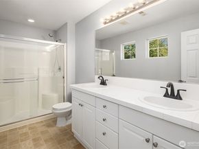 27852 31st Place S, Auburn WA 98001