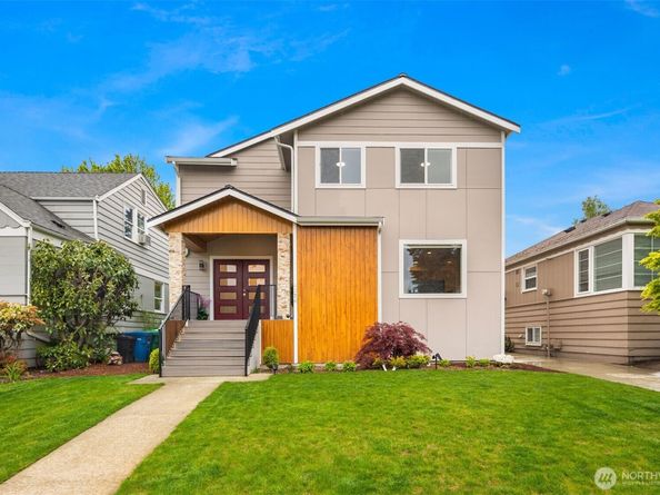 4326 NE 44th Street, Seattle WA 98105