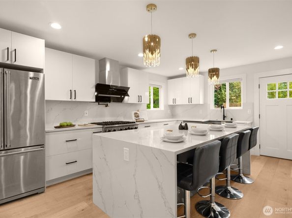 4326 NE 44th Street, Seattle WA 98105