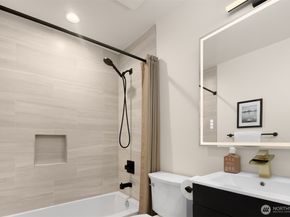 4326 NE 44th Street, Seattle WA 98105