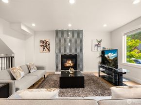 4326 NE 44th Street, Seattle WA 98105