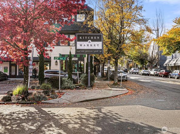 2626 E Madison Street 11, Seattle WA 98112