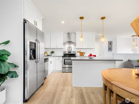 4031 30th Avenue S B, Seattle WA 98108