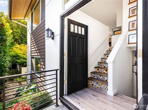 4031 30th Avenue S B, Seattle WA 98108