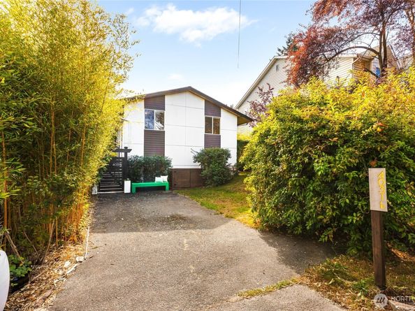 4031 30th Avenue S B, Seattle WA 98108