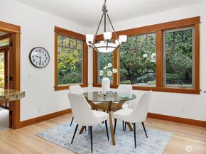 6465 Haley Loop NE, Bainbridge Island WA 98110