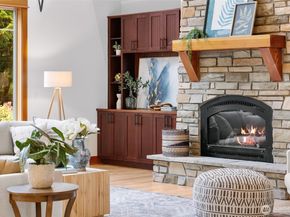 6465 Haley Loop NE, Bainbridge Island WA 98110