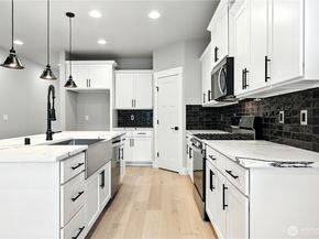 19228 Meridian Drive SE CW 10, Bothell WA 98012