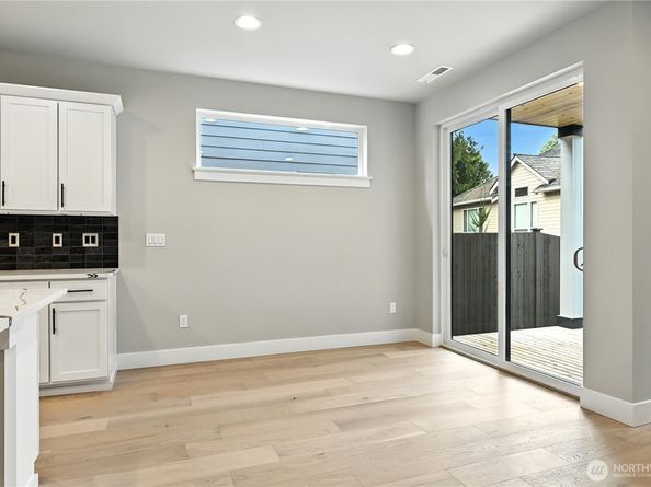 19228 Meridian Drive SE CW 10, Bothell WA 98012