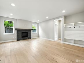 19228 Meridian Drive SE CW 10, Bothell WA 98012