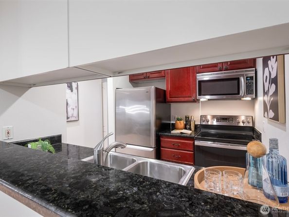 717 E Denny Way 1A, Seattle WA 98122