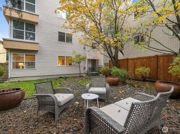 717 E Denny Way 1A, Seattle WA 98122