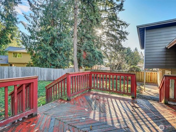 18518 131st Avenue SE, Renton WA 98058