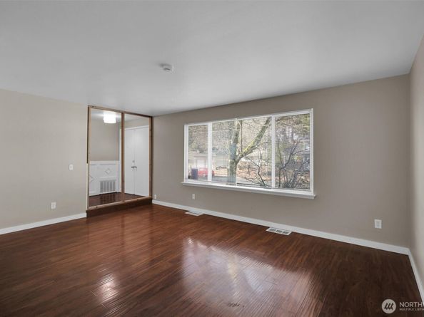 18518 131st Avenue SE, Renton WA 98058