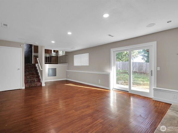 18518 131st Avenue SE, Renton WA 98058