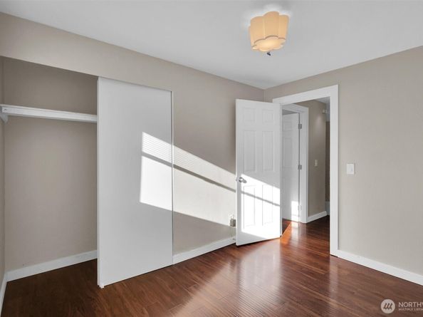 18518 131st Avenue SE, Renton WA 98058