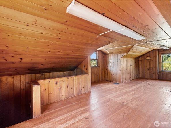 22841 Dockton Road SW, Vashon WA 98070