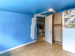 1551 N Callow Avenue, Bremerton WA 98312