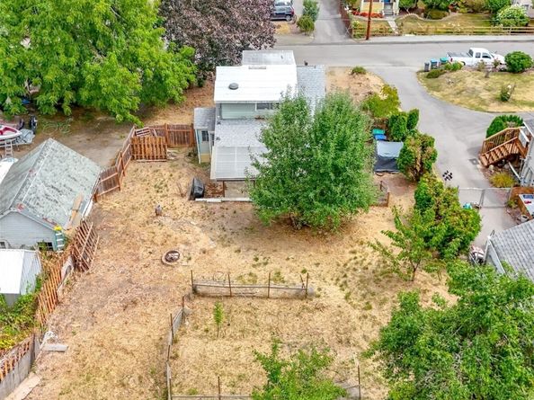 1551 N Callow Avenue, Bremerton WA 98312