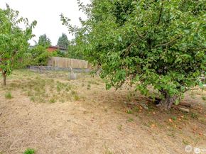 1551 N Callow Avenue, Bremerton WA 98312