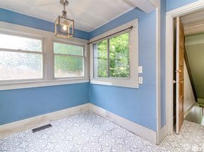 1551 N Callow Avenue, Bremerton WA 98312