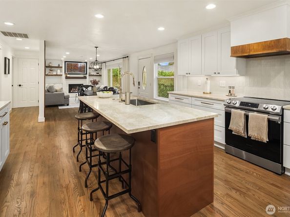 13432 123rd Avenue NE, Kirkland WA 98034