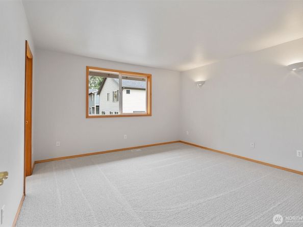 2417 143rd Place SW, Lynnwood WA 98087